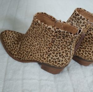 Lucky Brand Natania Leopard ankle boots